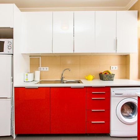 Belem! Charming 2 Bedroom Apartment W Terrace, Wifi & Free Street Parking Lissabon Exterior foto