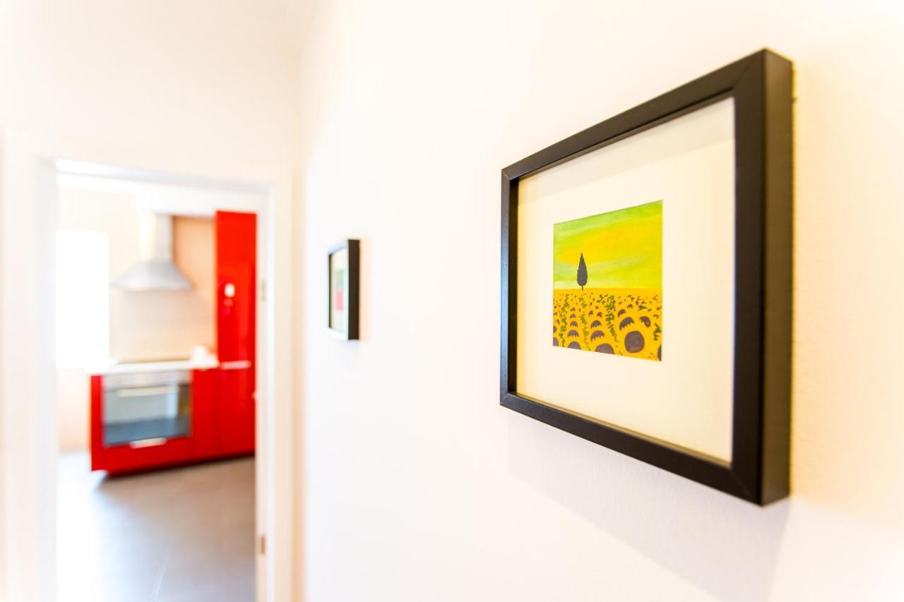 Belem! Charming 2 Bedroom Apartment W Terrace, Wifi & Free Street Parking Lissabon Exterior foto